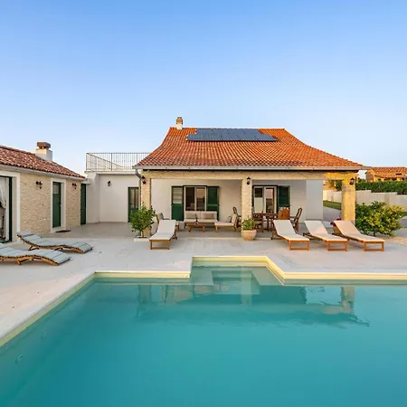Stunning In Krkovic Provic