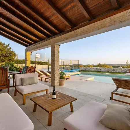Stunning In Krkovic * Provic