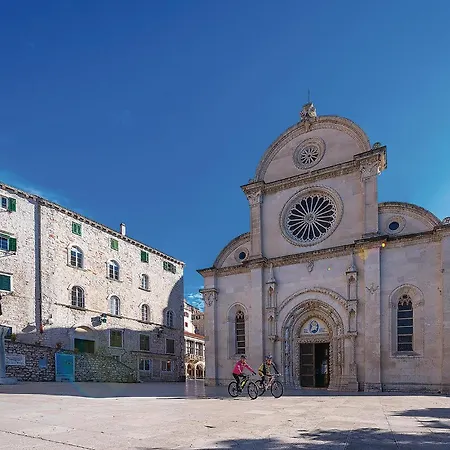 Stunning In Krkovic * Provic